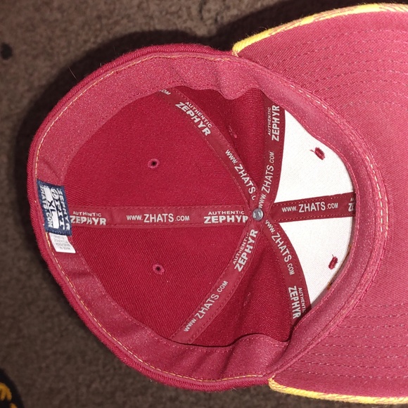 Vintage Zephyr University of Minnesota Maroon Yellow Fitted Baseball Cap Hat - Picture 10 of 14